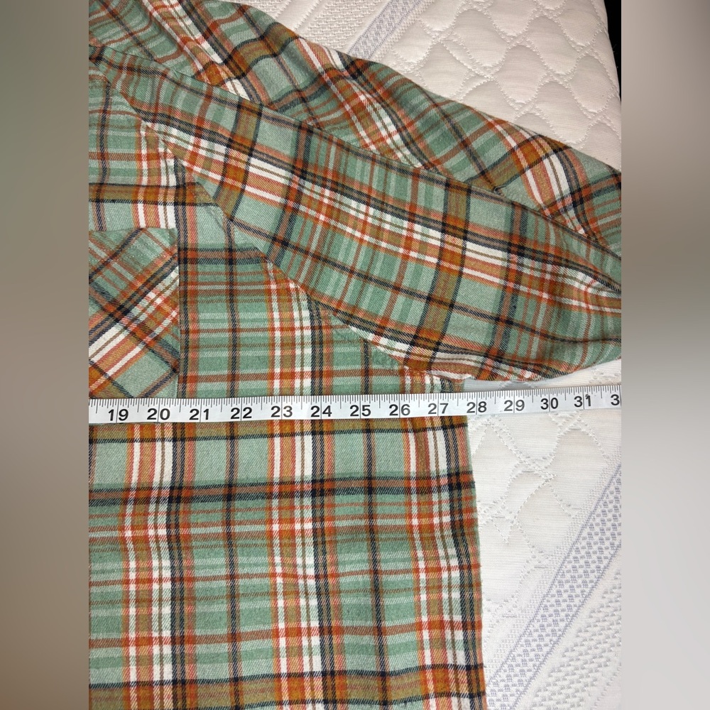 Baggy oversized flannel by Alter’d State - size XS - Picture 5 of 7